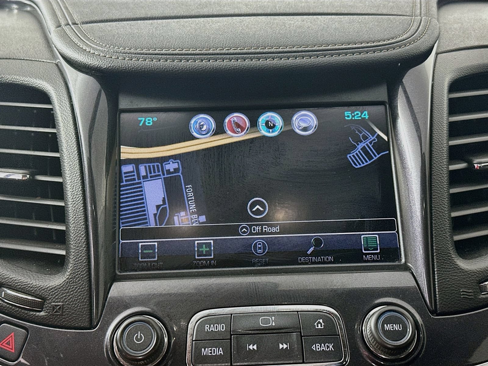 Used 2018 Chevrolet Impala Premier FWD image 13