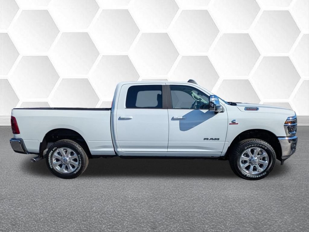 New 2026 RAM 2500 Laramie AWD/4WD image 2