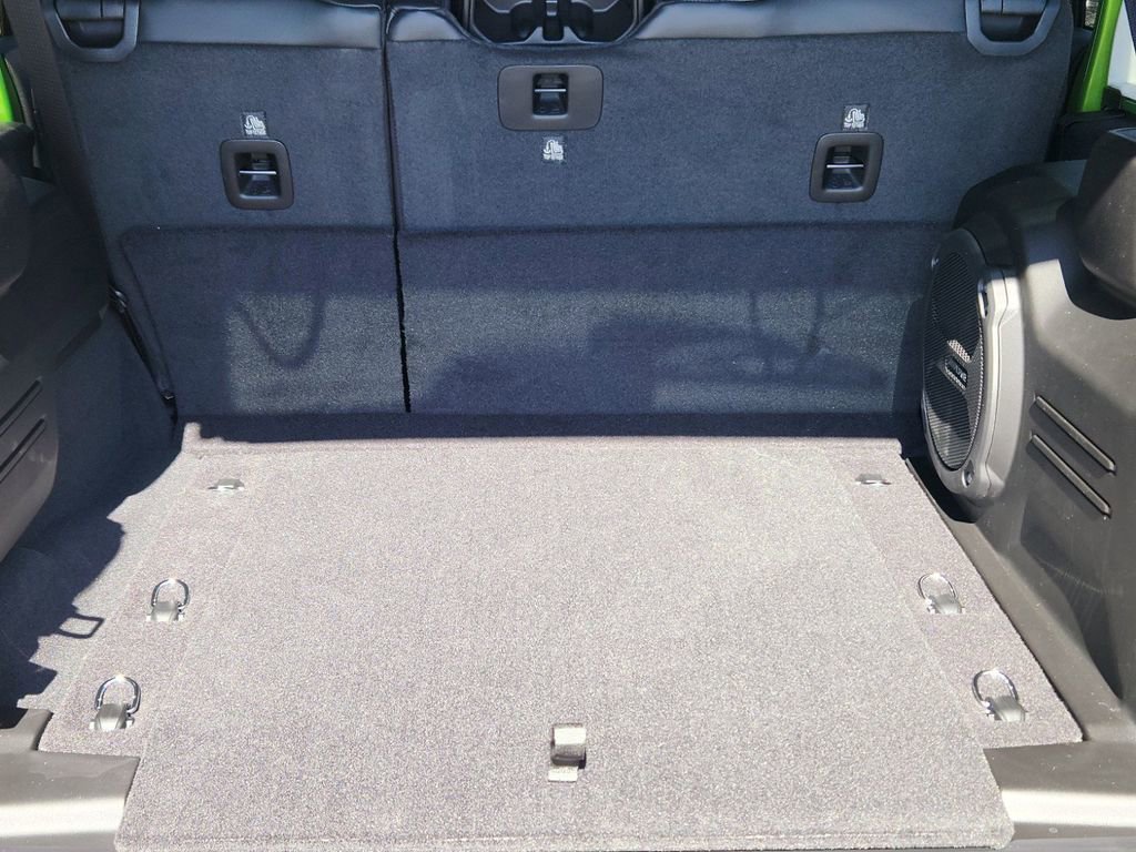 New 2025 Jeep Wrangler Unlimited Rubicon w/ Safety Group AWD/4WD image 25