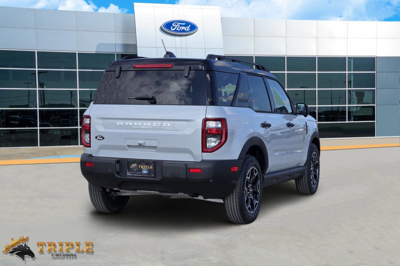 New 2026 Ford Bronco Sport Outer Banks w/ Outer Banks Tech Package+ AWD/4WD image 5