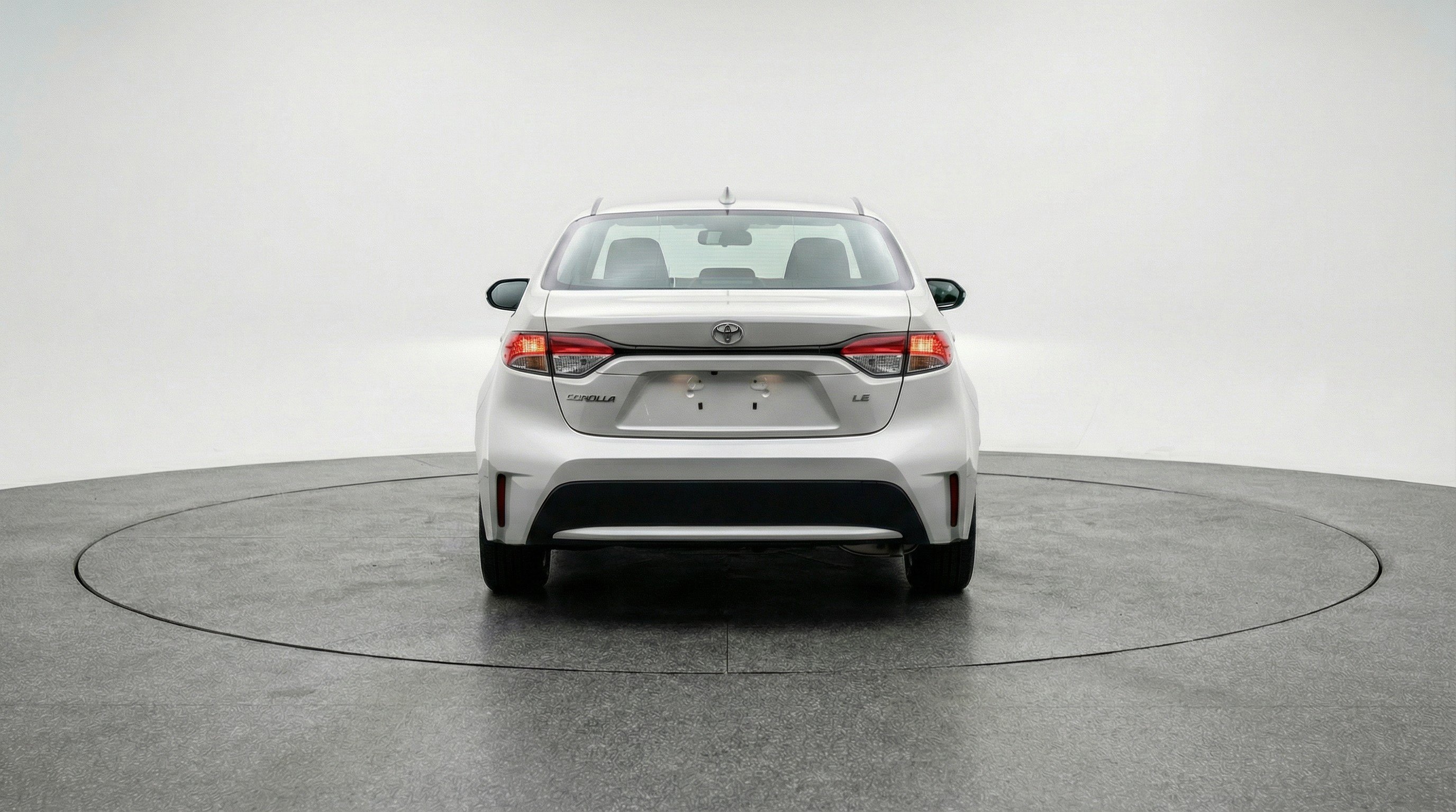 Used 2025 Toyota Corolla LE FWD image 7