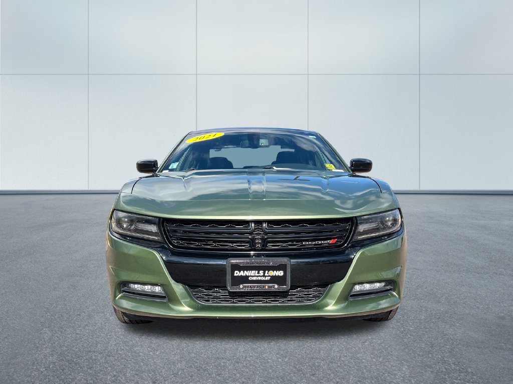 Used 2021 Dodge Charger SXT w/ Blacktop Package AWD/4WD image 3