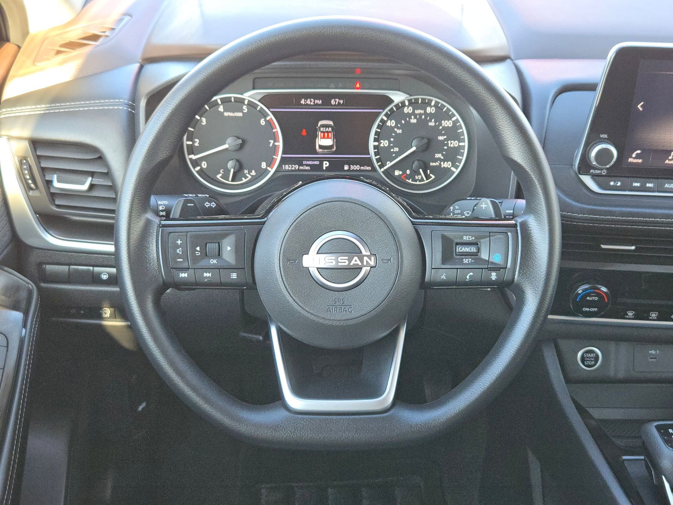 Used 2023 Nissan Rogue SV image 20