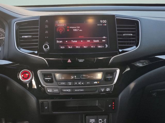 Used 2021 Honda Ridgeline Black Edition image 13