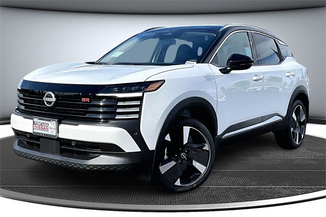 New 2026 Nissan Kicks SR image 2