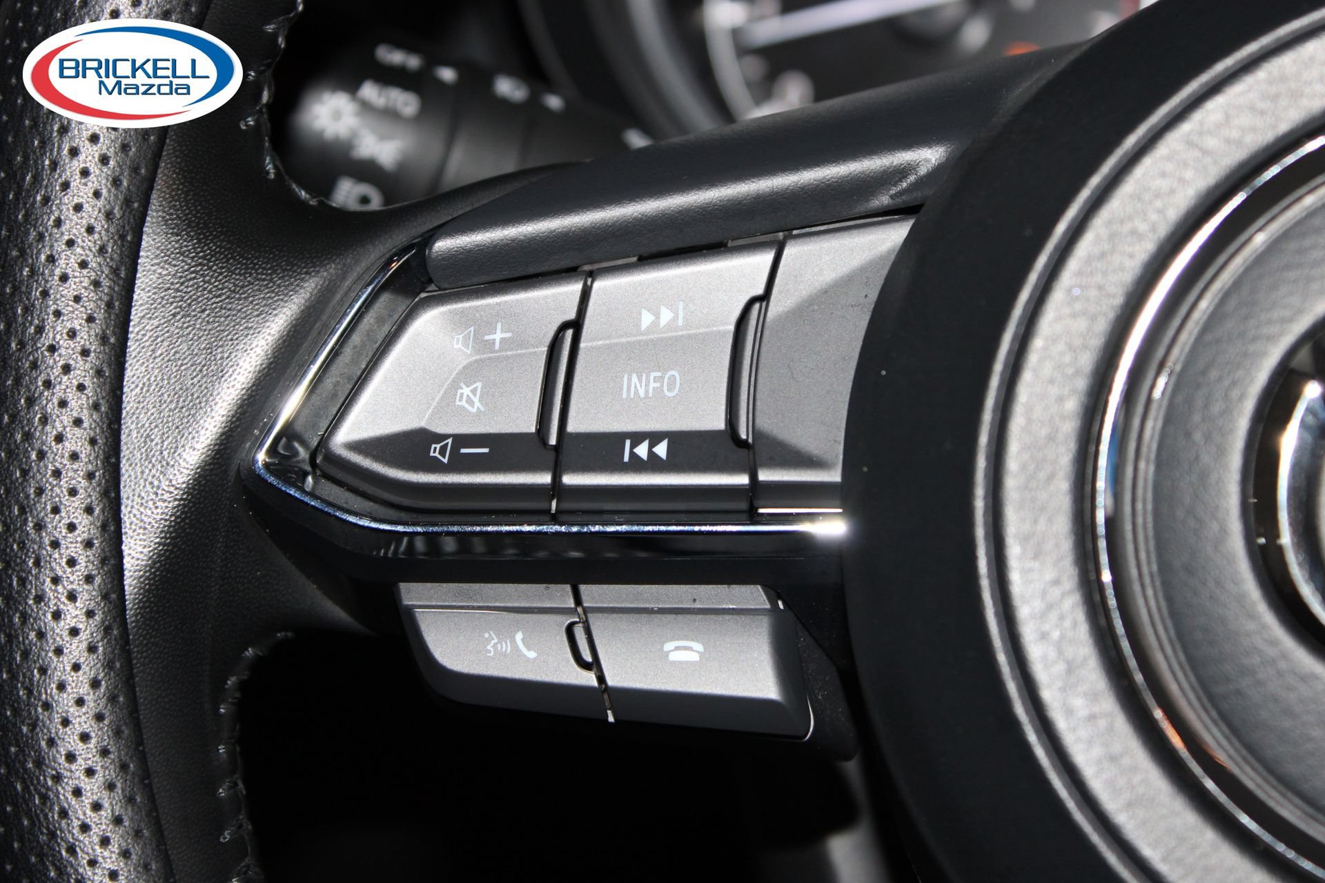 Used 2023 MAZDA CX-9 Touring Plus AWD/4WD image 25
