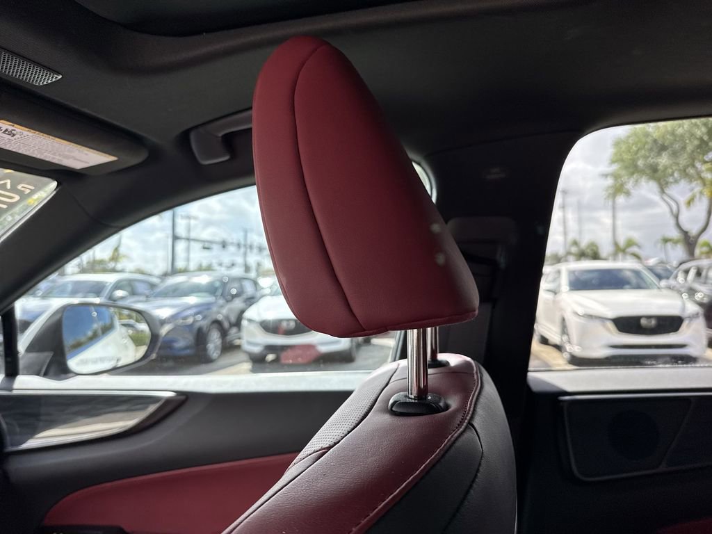 Used 2024 Lexus NX 250 FWD image 16