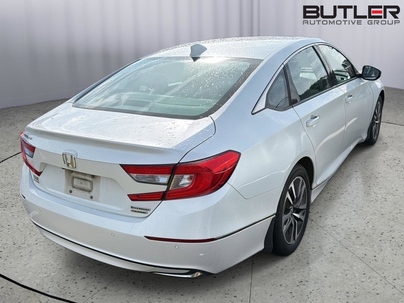 Used 2018 Honda Accord Touring image 8
