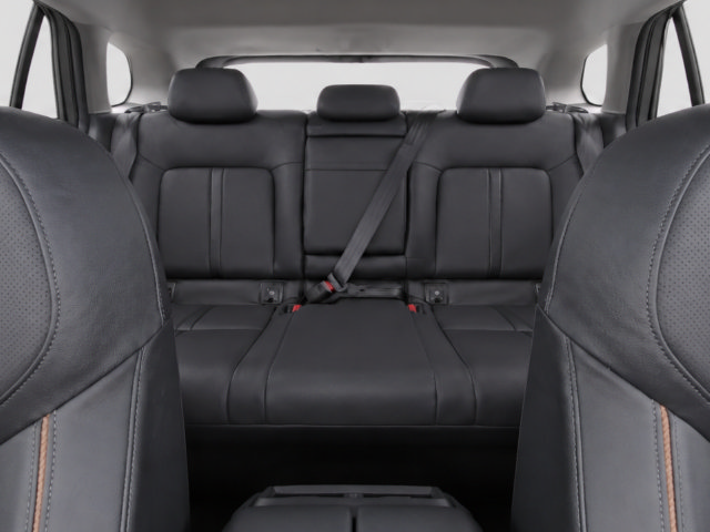 Certified 2025 MAZDA CX-50 AWD 2.5 Hybrid w/ Premium Pkg image 19
