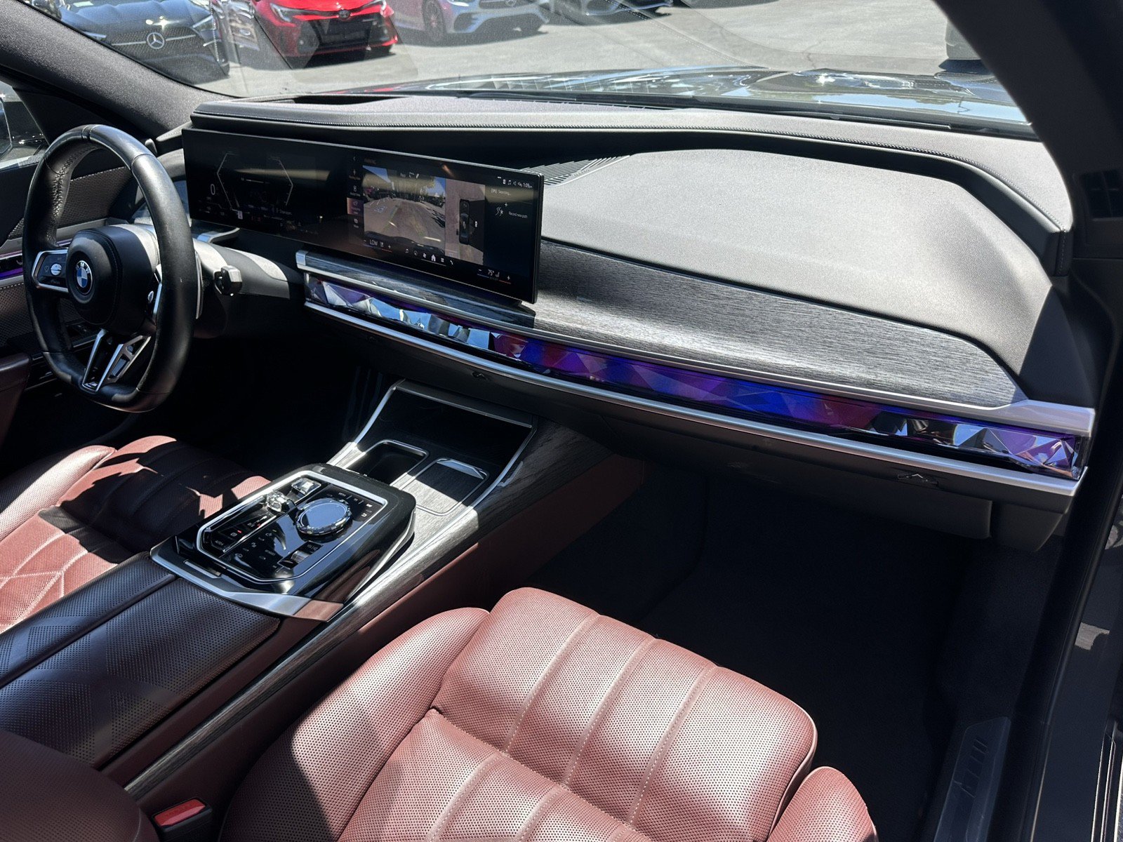 Used 2023 BMW 740i w/ Parking Assistance Package RWD image 21