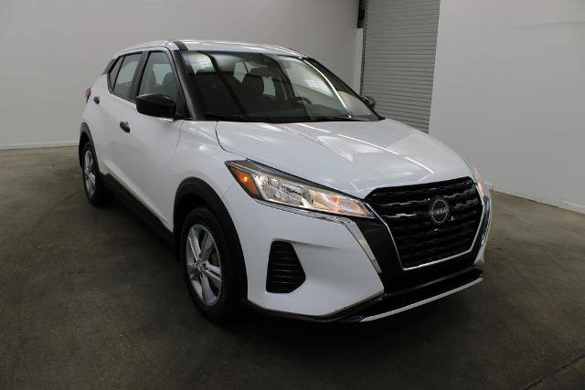 Certified 2023 Nissan Kicks S FWD image 6