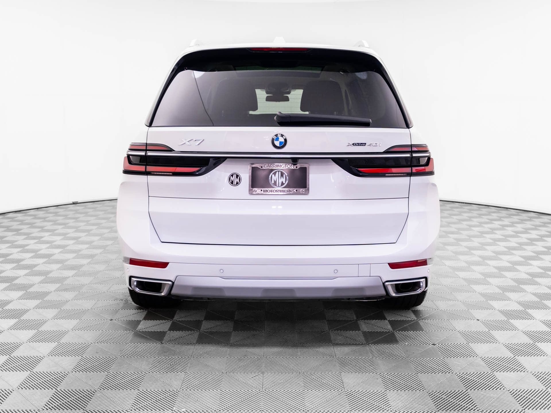 Certified 2025 BMW X7 xDrive40i w/ Premium Package AWD/4WD image 4