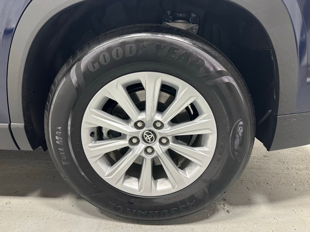 Used 2025 Toyota Grand Highlander AWD image 68