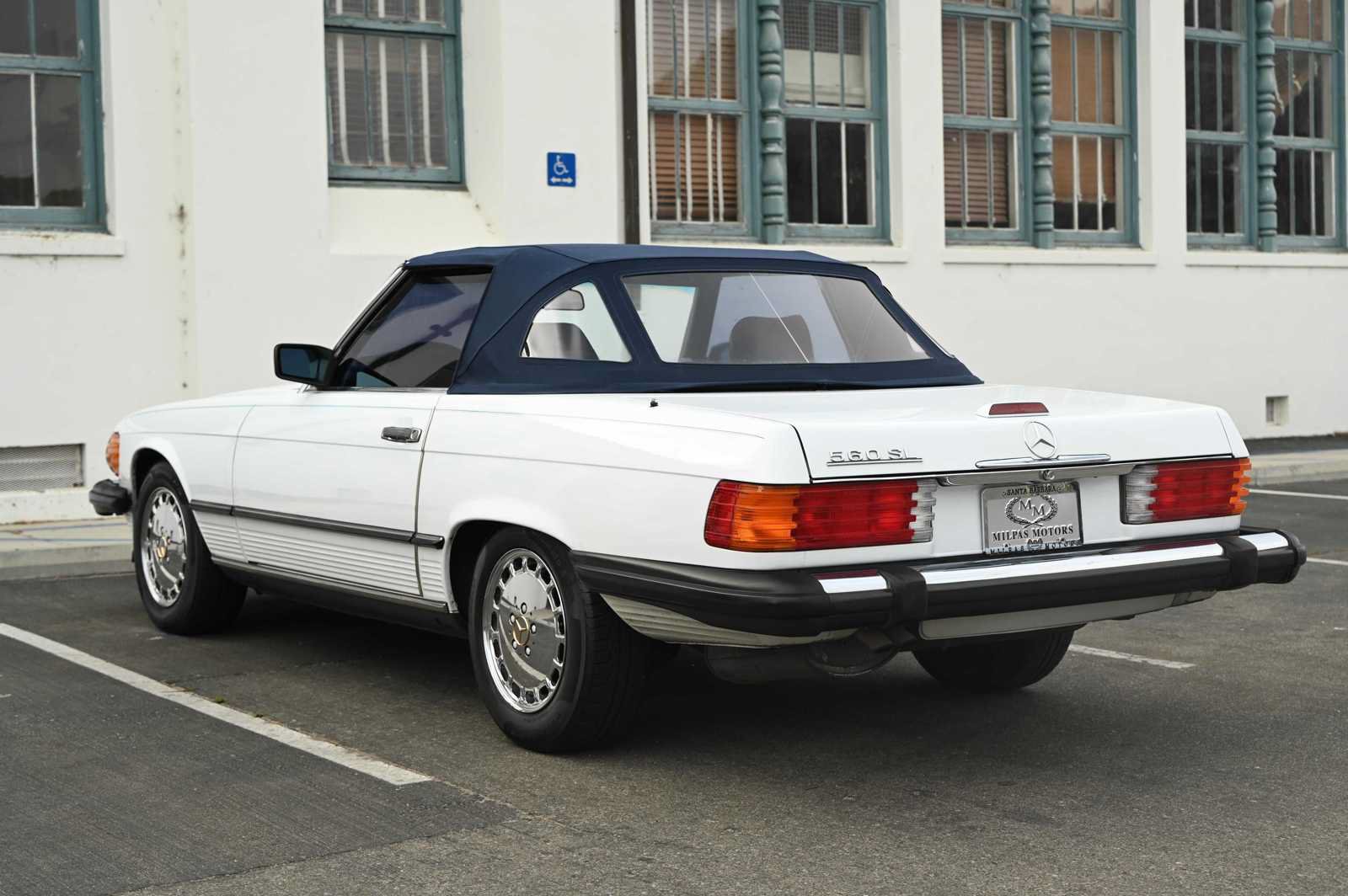 Used 1989 Mercedes-Benz 560 SL image 12