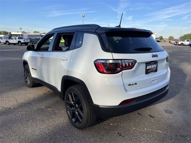 New 2026 Jeep Compass Limited w/ Sun, Sound & Navigation Group image 5