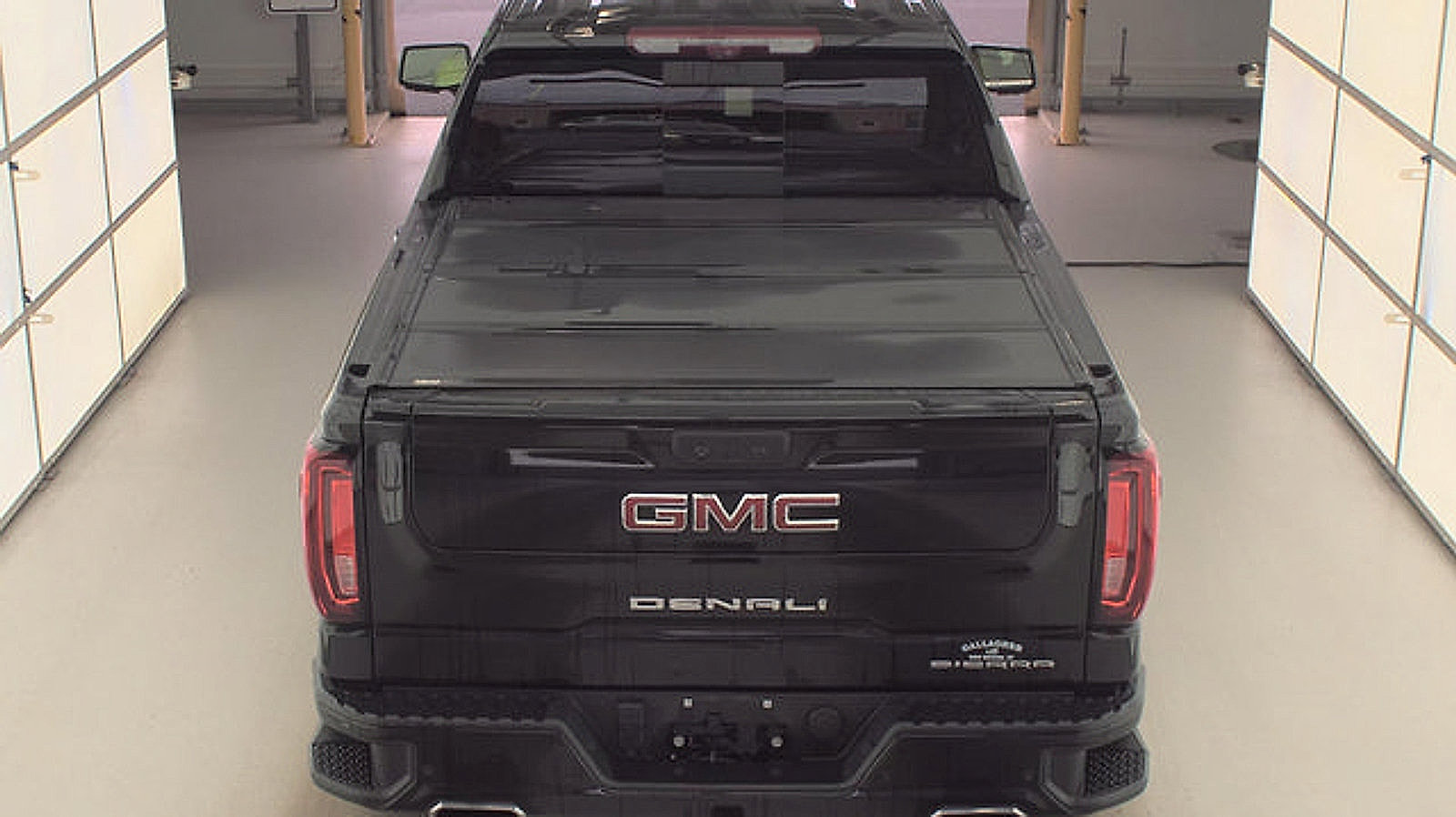 Used 2022 GMC Sierra 1500 Denali w/ Denali Reserve Package AWD/4WD image 6