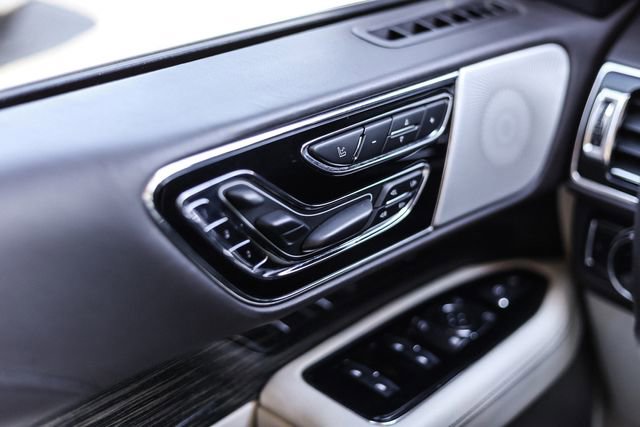 Used 2019 Lincoln Navigator L Black Label w/ Cargo Package AWD/4WD image 50