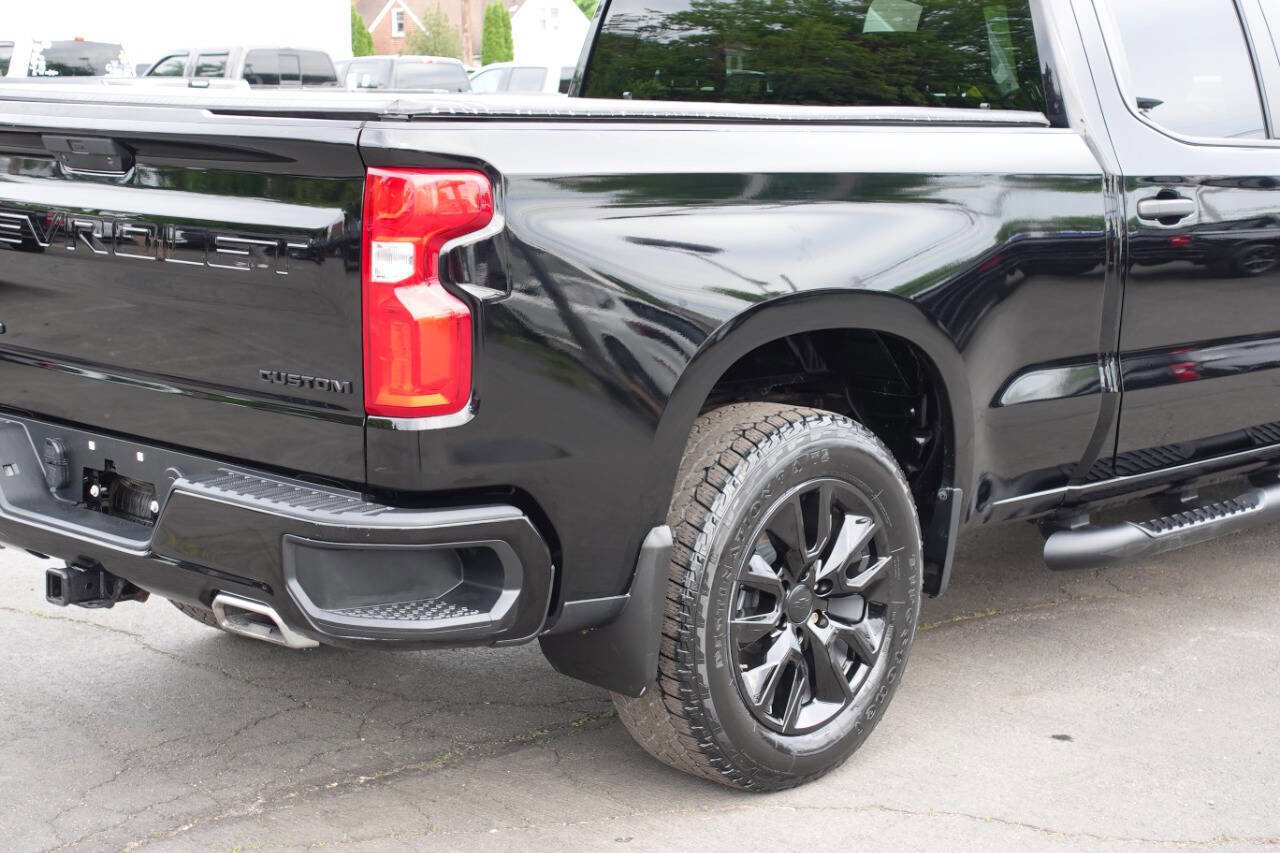 Used 2021 Chevrolet Silverado 1500 Custom w/ Safety Confidence Package AWD/4WD image 10