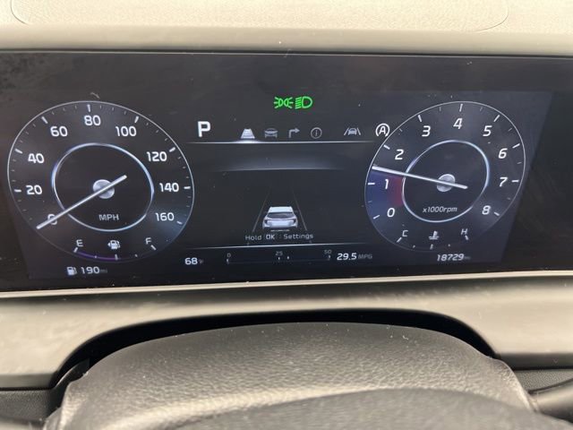 Used 2025 Kia Seltos EX image 16