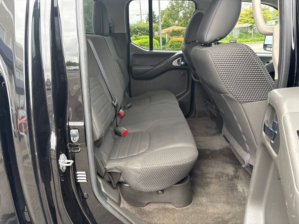 Used 2018 Nissan Frontier PRO-4X AWD/4WD image 25