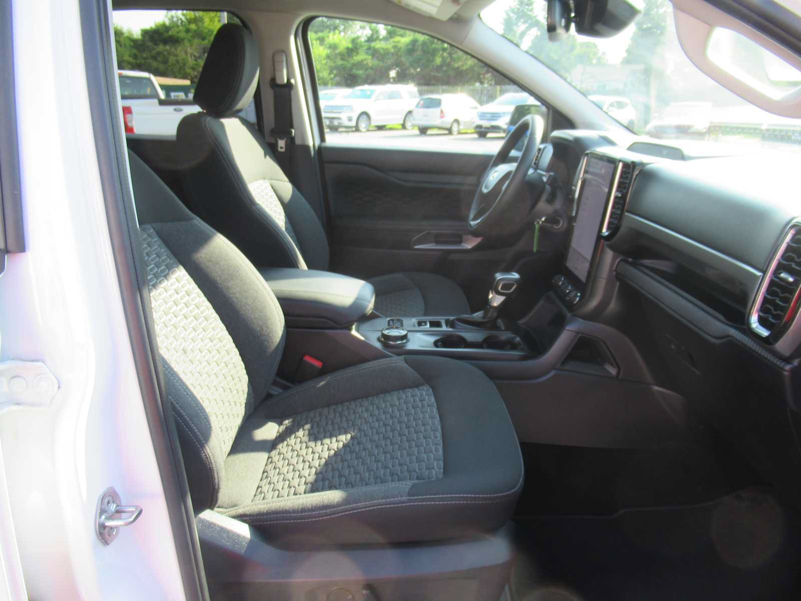 Used 2025 Ford Ranger XLT w/ Equipment Group 301A High AWD/4WD image 20