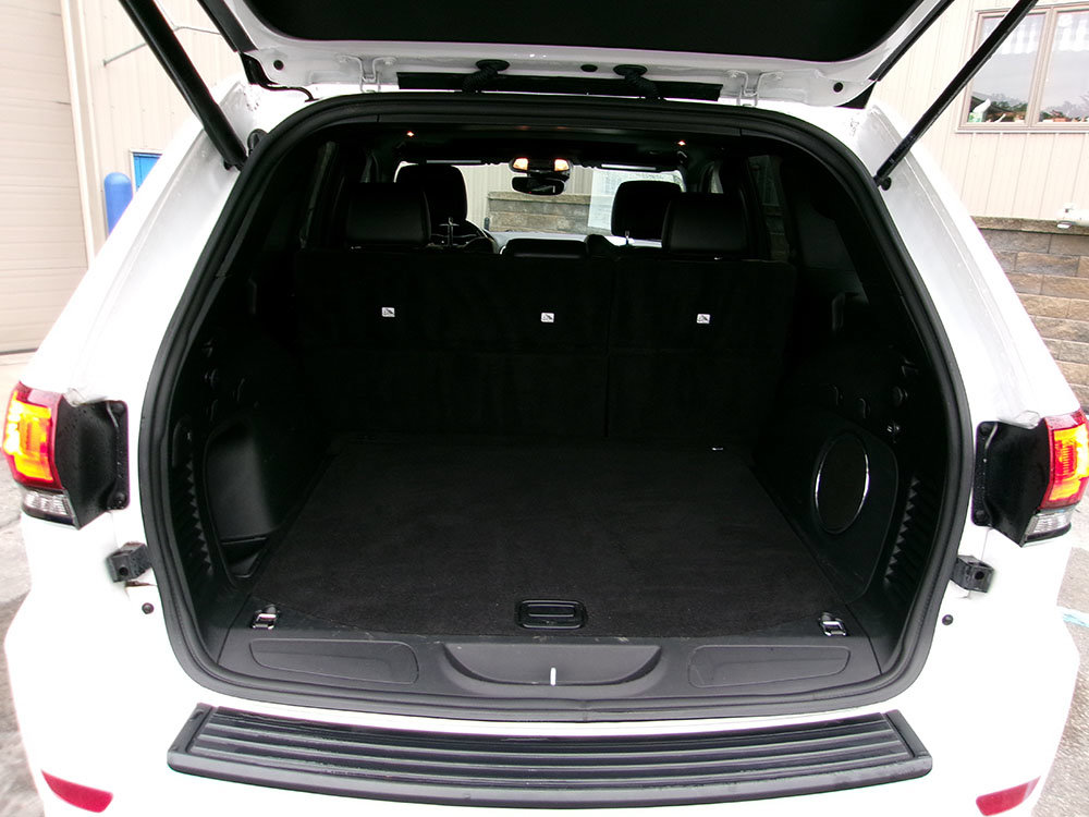 Used 2022 Jeep Grand Cherokee Laredo X AWD/4WD image 12