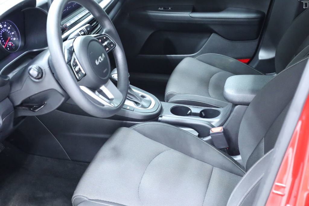 Used 2023 Kia Forte LXS image 16
