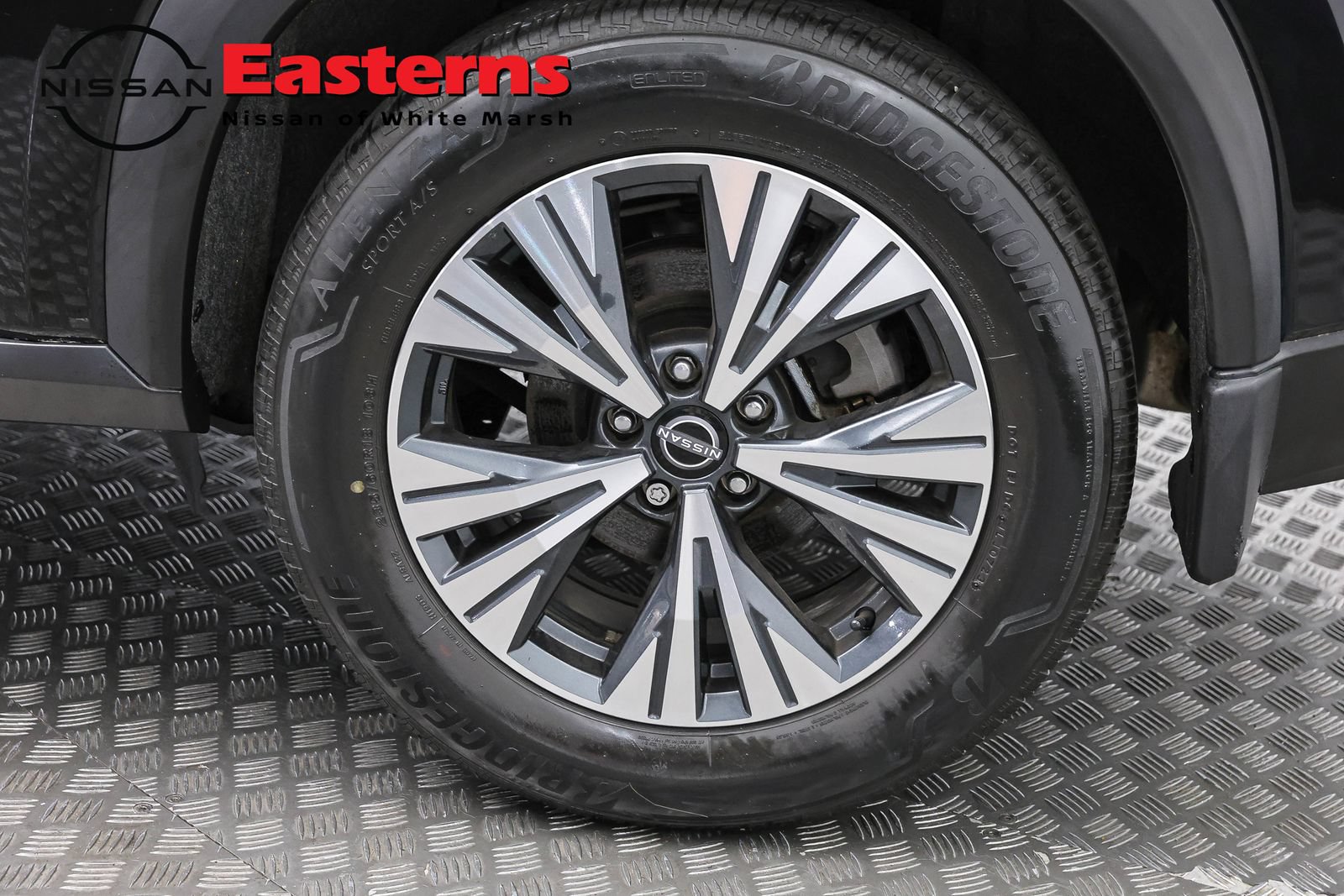 Used 2023 Nissan Rogue SV AWD/4WD image 33