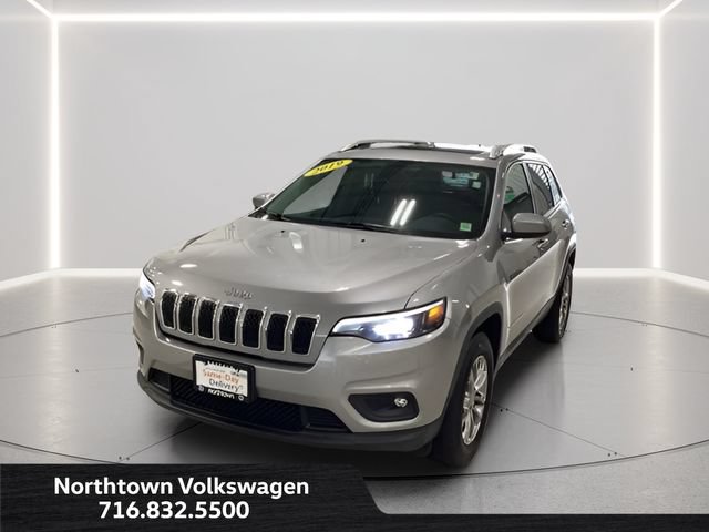 Used 2019 Jeep Cherokee Latitude Plus w/ Comfort/Convenience Group