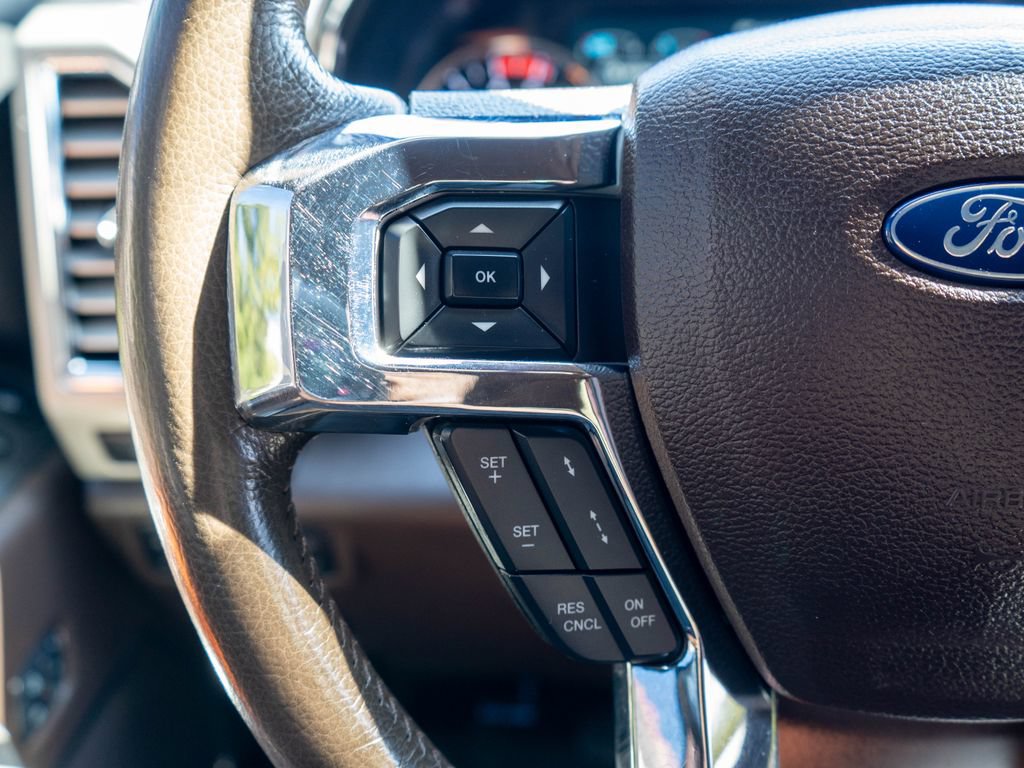 Used 2018 Ford F350 King Ranch w/ King Ranch Ultimate Package AWD/4WD image 22