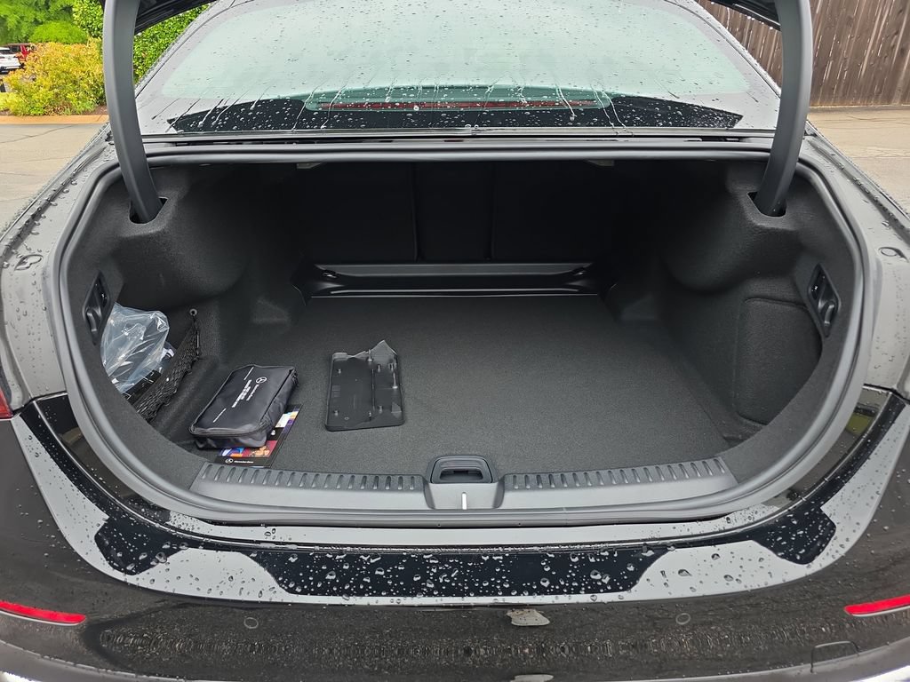 New 2026 Mercedes-Benz E 350 4MATIC Sedan image 14