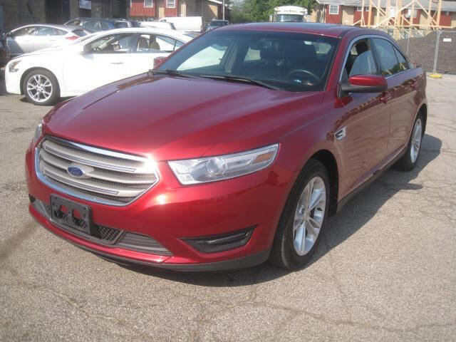 Used 2014 Ford Taurus SEL w/ Equipment Group 201A image 1