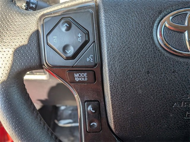 Used 2020 Toyota 4Runner 4WD image 16