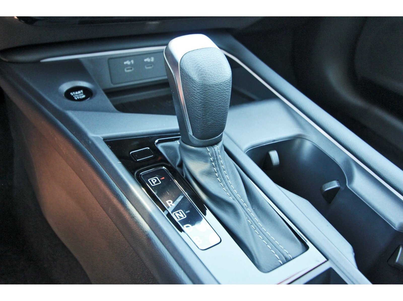 Certified 2026 Nissan Sentra SV w/ SV Convenience Package FWD image 27