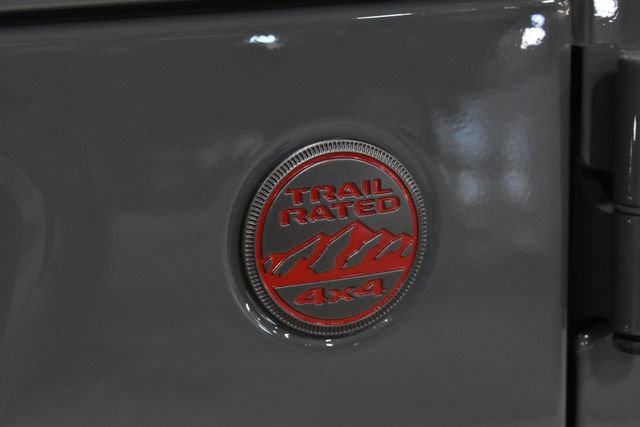 Used 2024 Jeep Wrangler Unlimited Rubicon AWD/4WD image 38