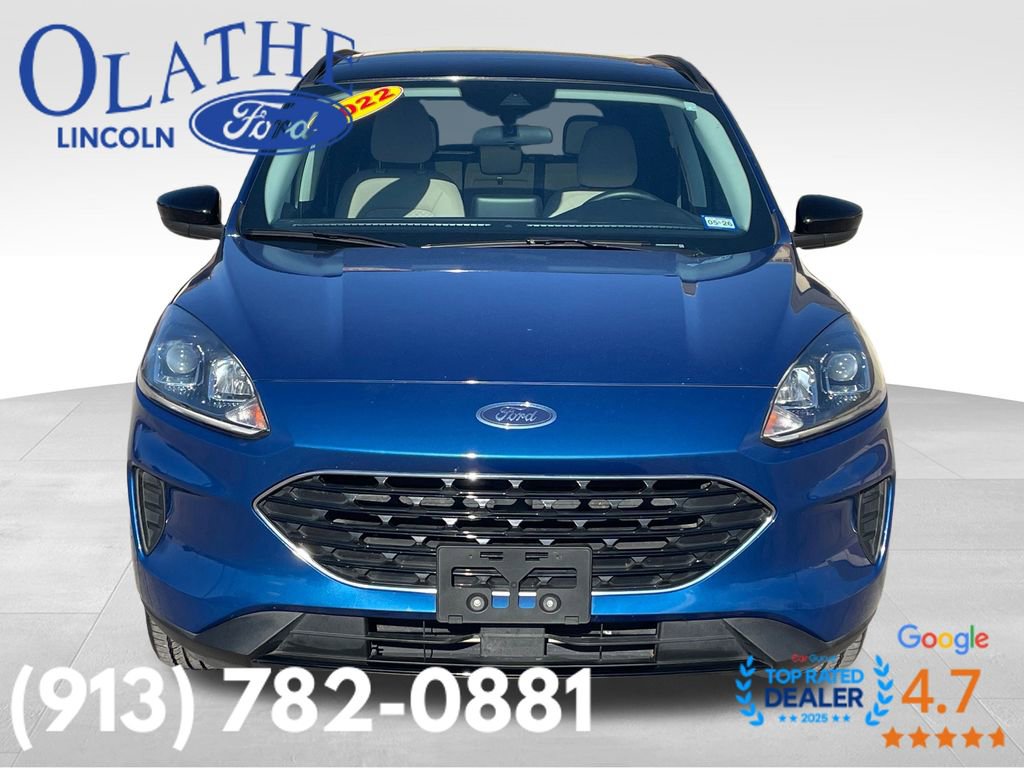 Used 2022 Ford Escape SE w/ SE Sport Appearance Package image 8