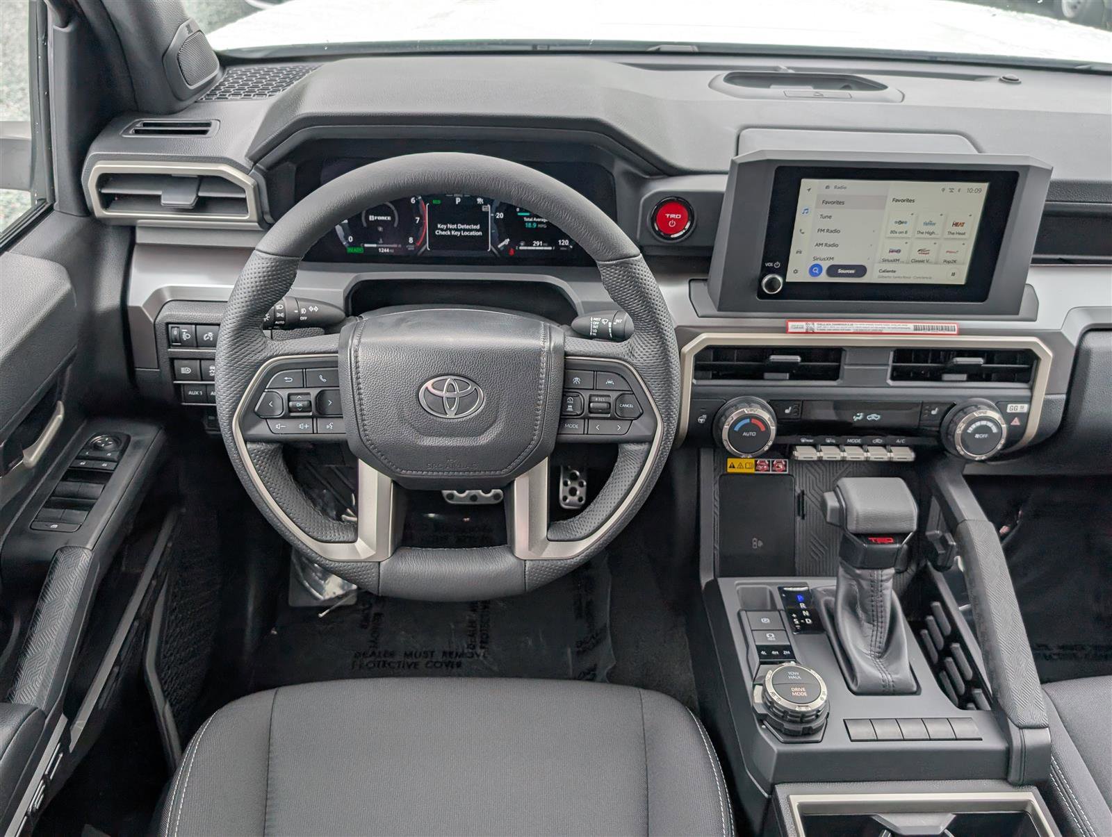 Used 2025 Toyota Tacoma TRD Sport w/ TRD Sport Upgrade Package AWD/4WD image 18
