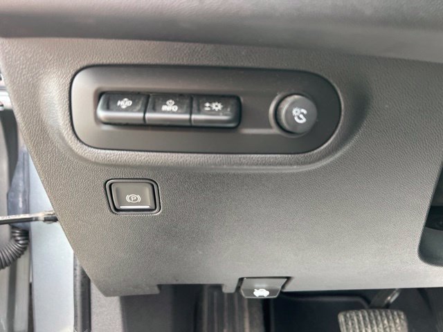 Used 2024 GMC Terrain AT4 w/ Infotainment Package II AWD/4WD image 28
