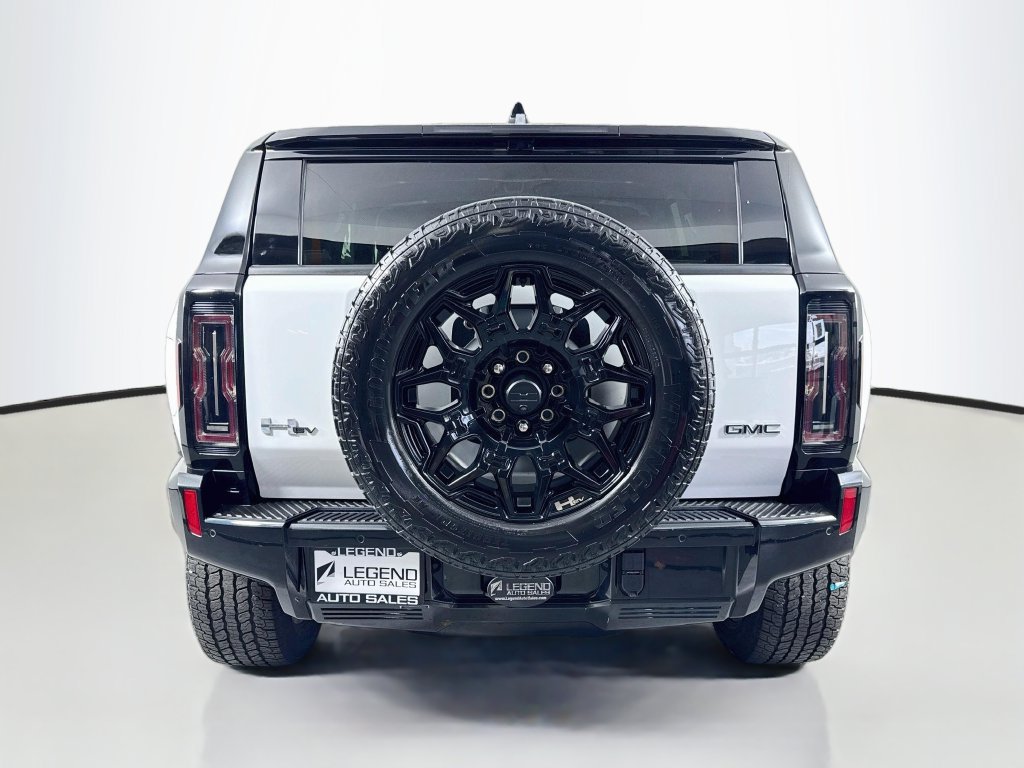 Used 2024 GMC Hummer EV 2X AWD/4WD image 8