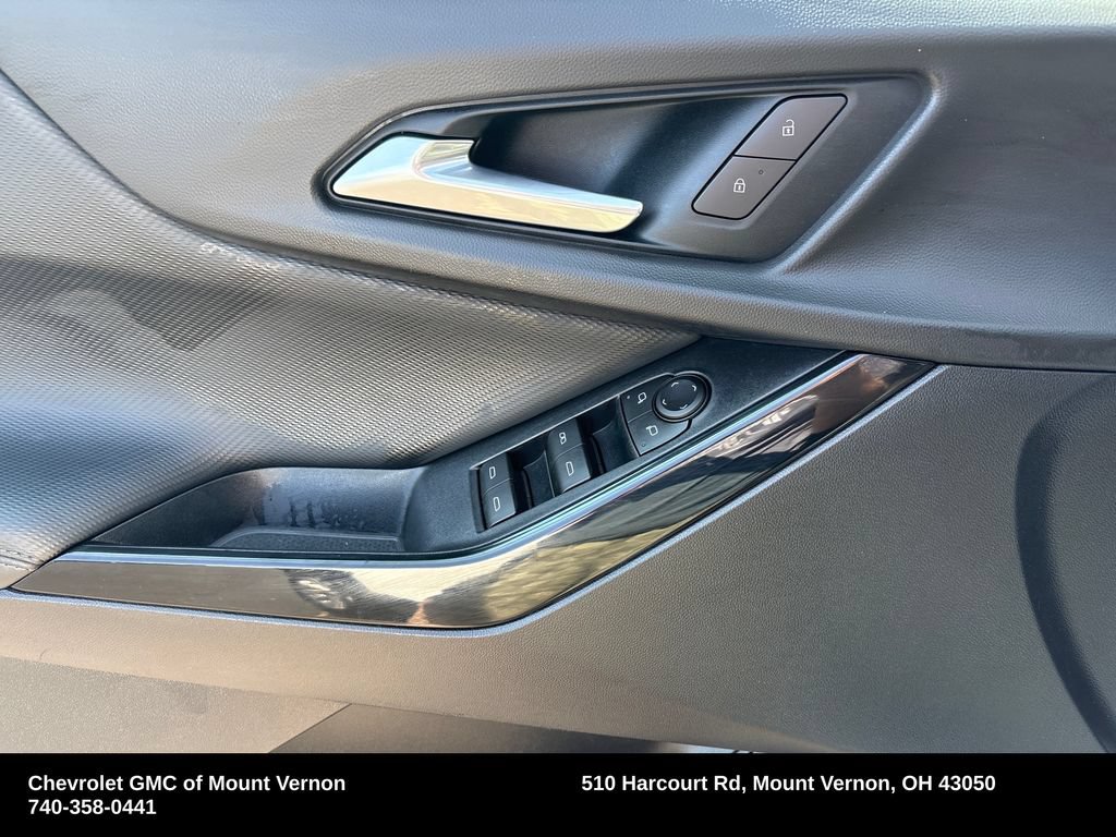 Used 2026 Chevrolet Equinox LT w/ Convenience Package II FWD image 25