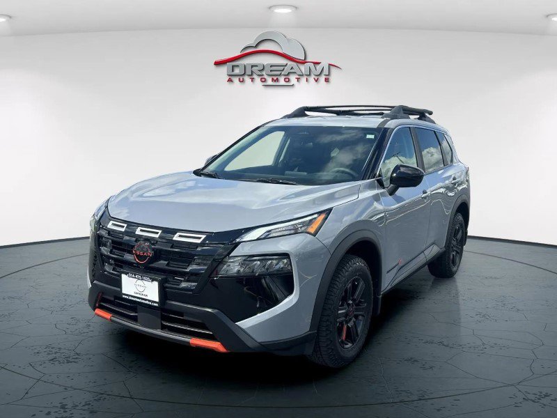 New 2026 Nissan Rogue SV image 4