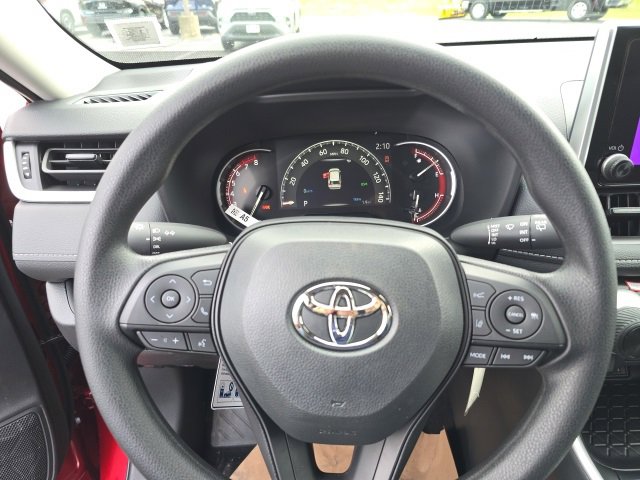 New 2025 Toyota RAV4 LE image 14