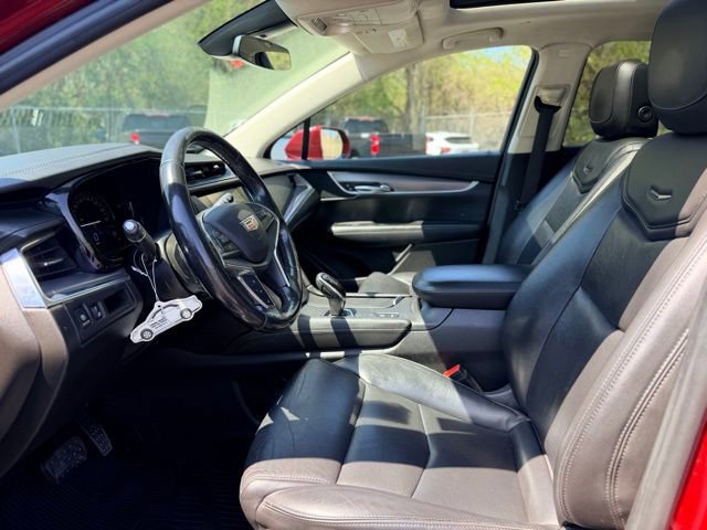 Used 2018 Cadillac XT5 Premium Luxury FWD image 6