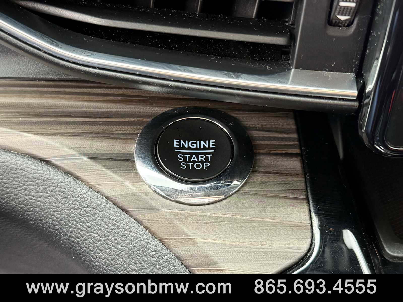 Used 2022 Ford Explorer Limited image 26