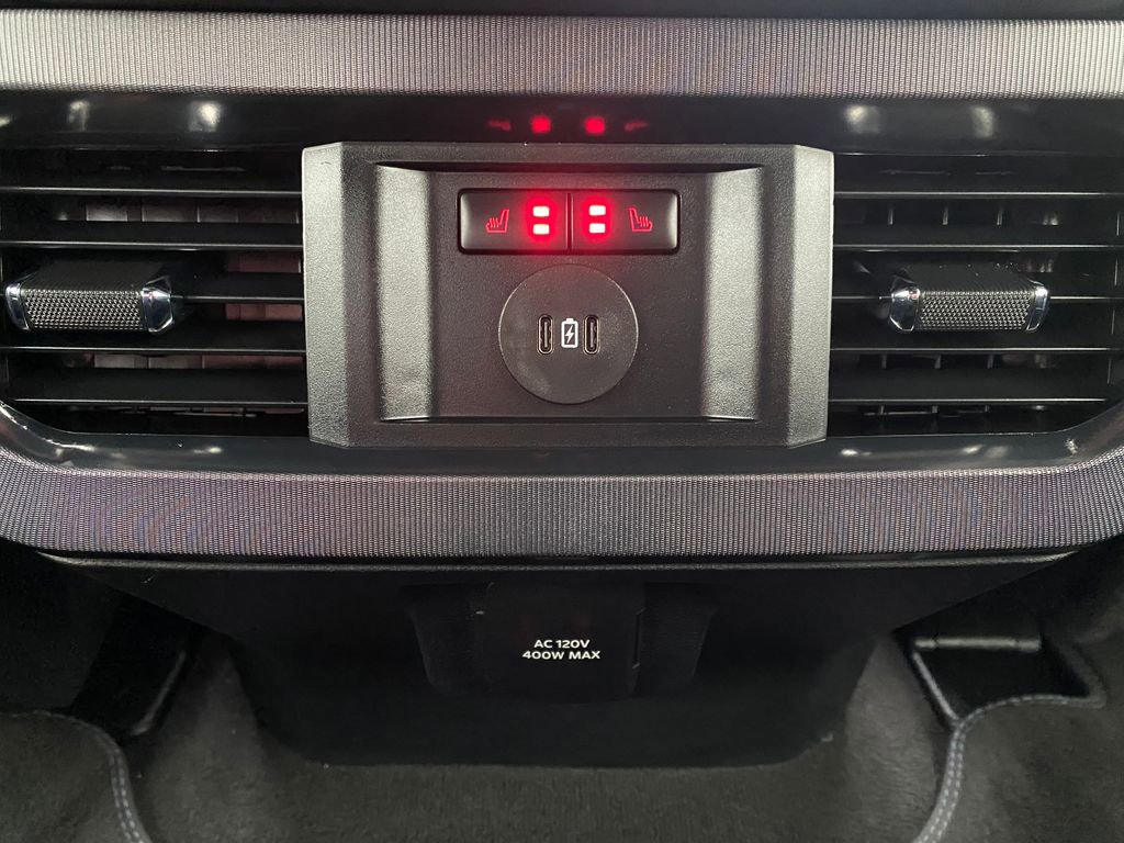 Used 2025 Ford F250 Platinum image 22