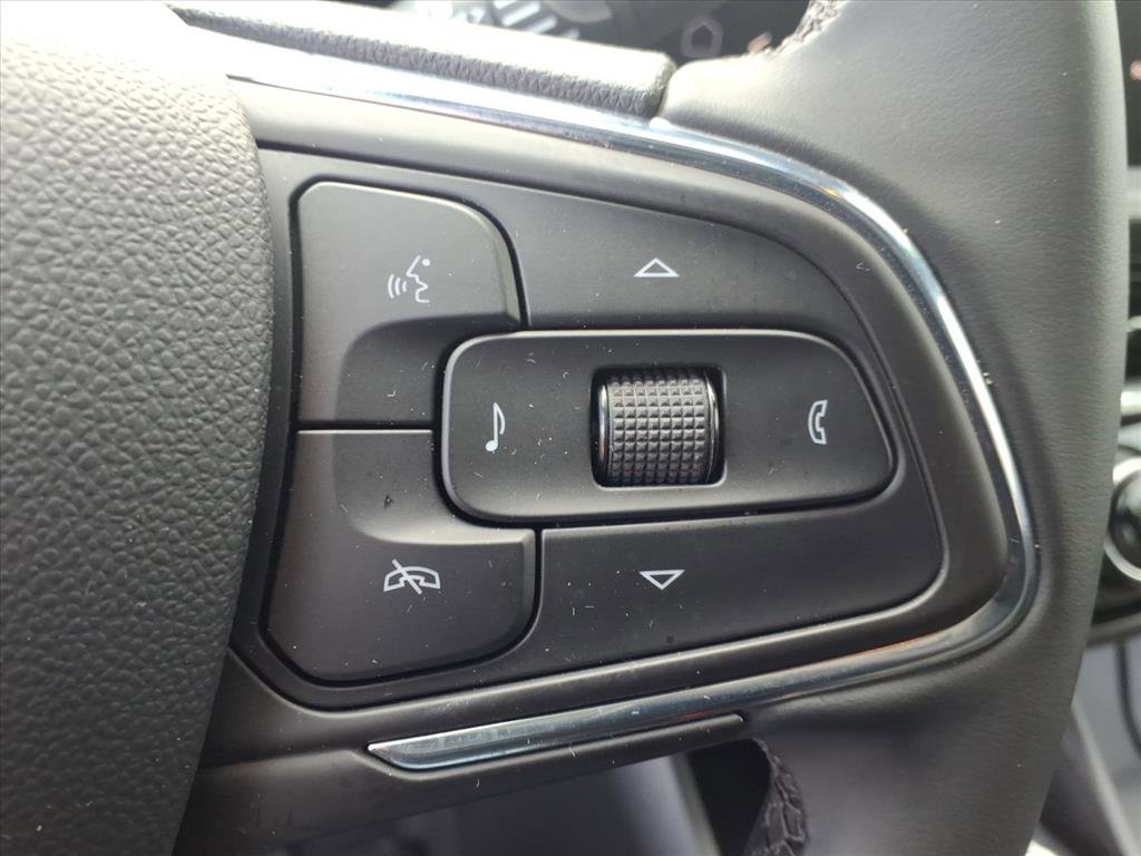 Used 2025 Buick Envista Sport Touring FWD image 20
