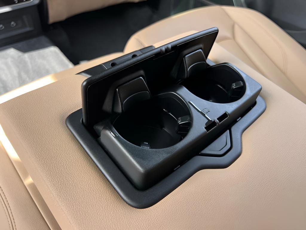 Used 2022 Audi Q8 Premium Plus image 19