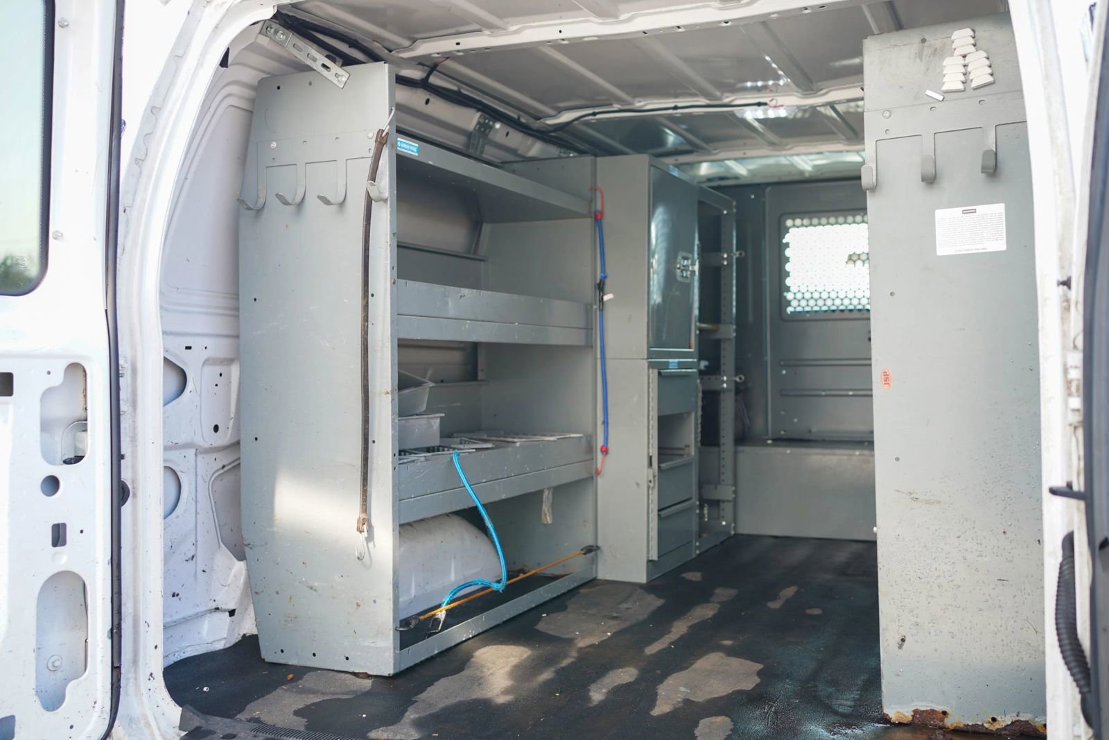 Used 2014 Ford E-250 and Econoline 250 w/ Power Group RWD image 16