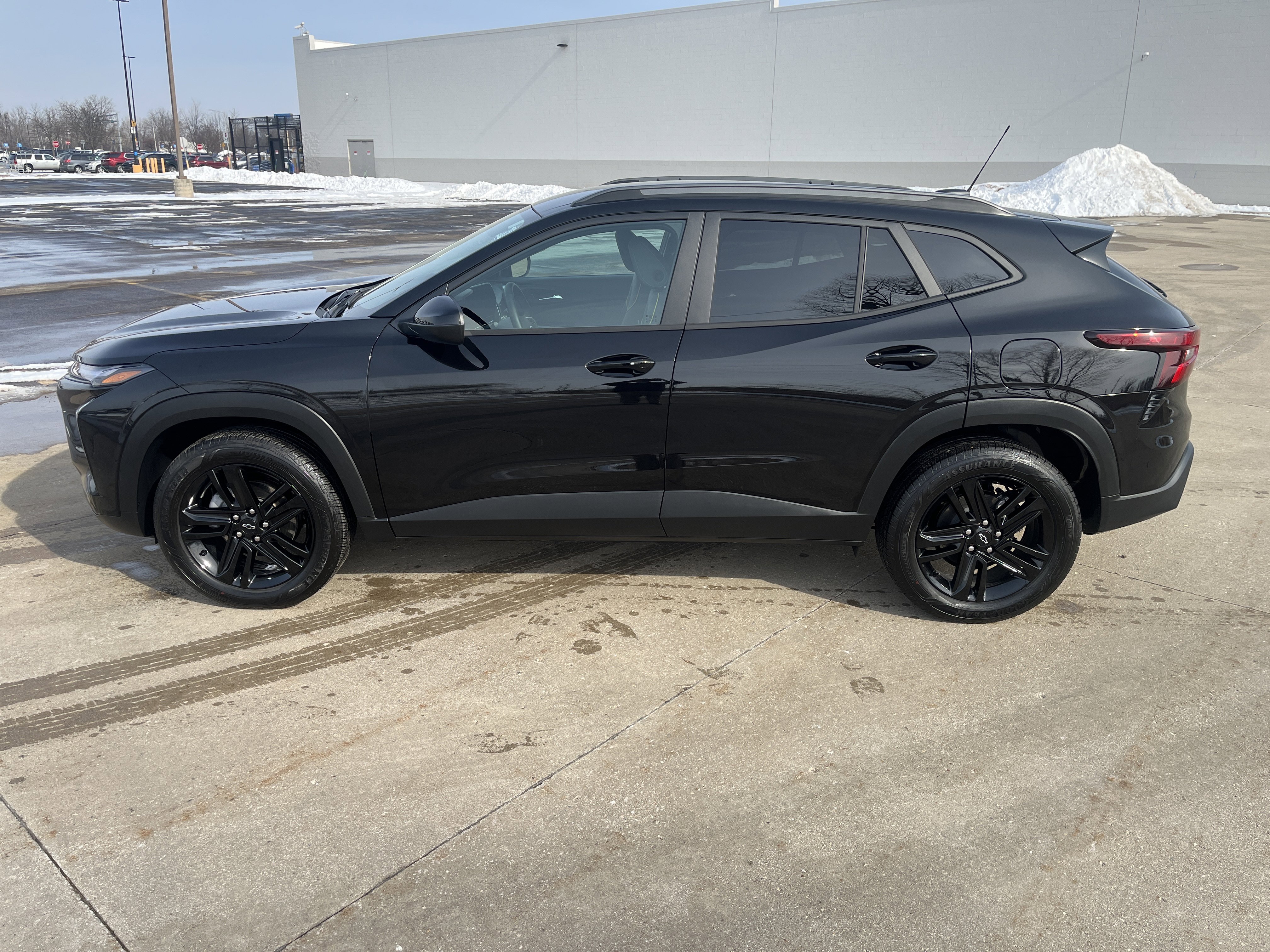 Used 2026 Chevrolet Trax ACTIV w/ Driver Confidence Package image 3