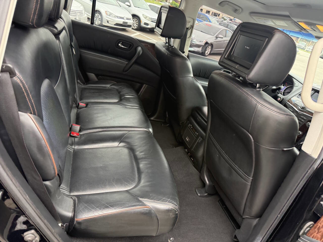 Used 2017 Nissan Armada Platinum w/ Interior Lighting Package AWD/4WD image 16